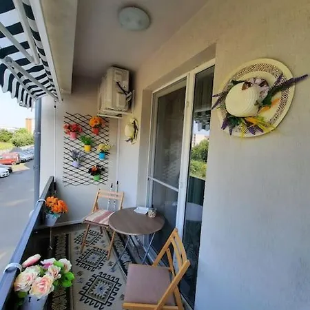 Apartament Incantator Cu Parcare Gratuita In Rezidenta *